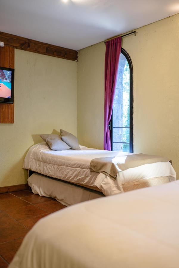 Del Caballero Castillo Hotel Villa La Angostura Eksteriør bilde